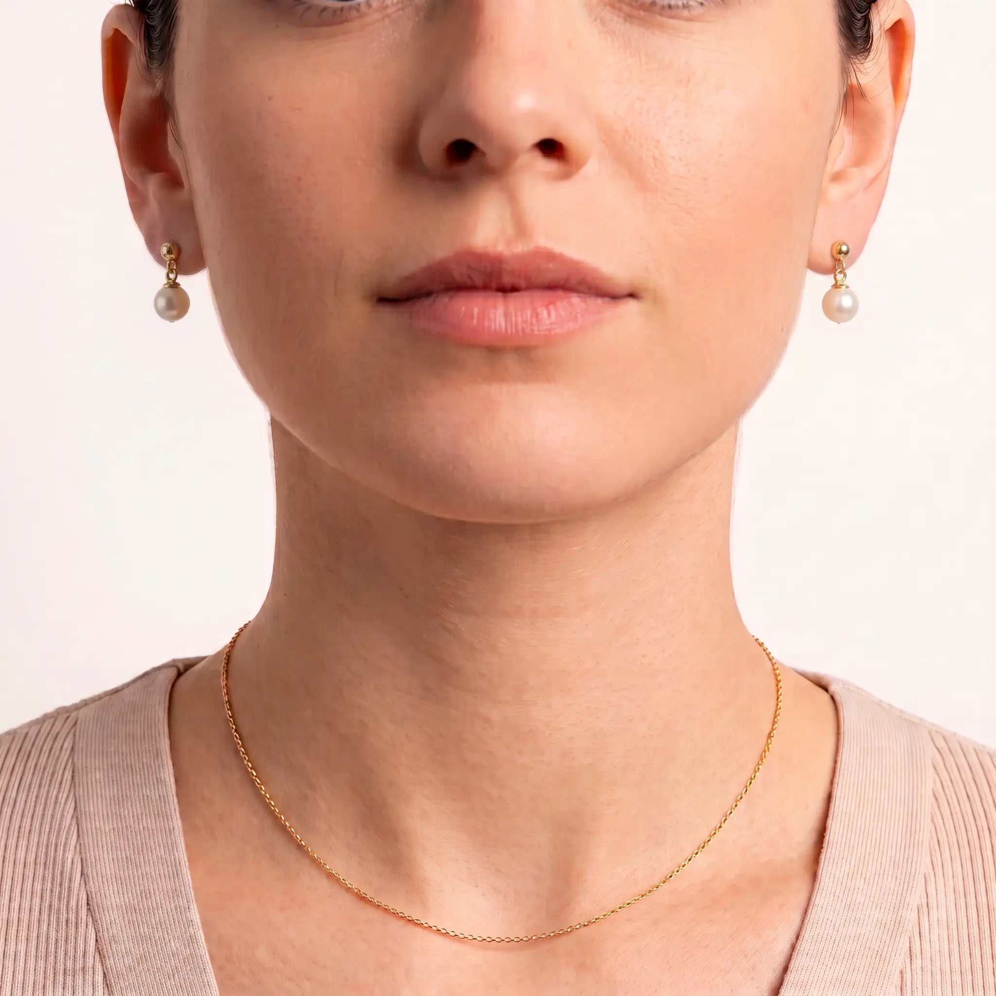 18K Solid Gold 6-7.5mm White Japanese Akoya Cultured Pearl Dangle Earrings for Women