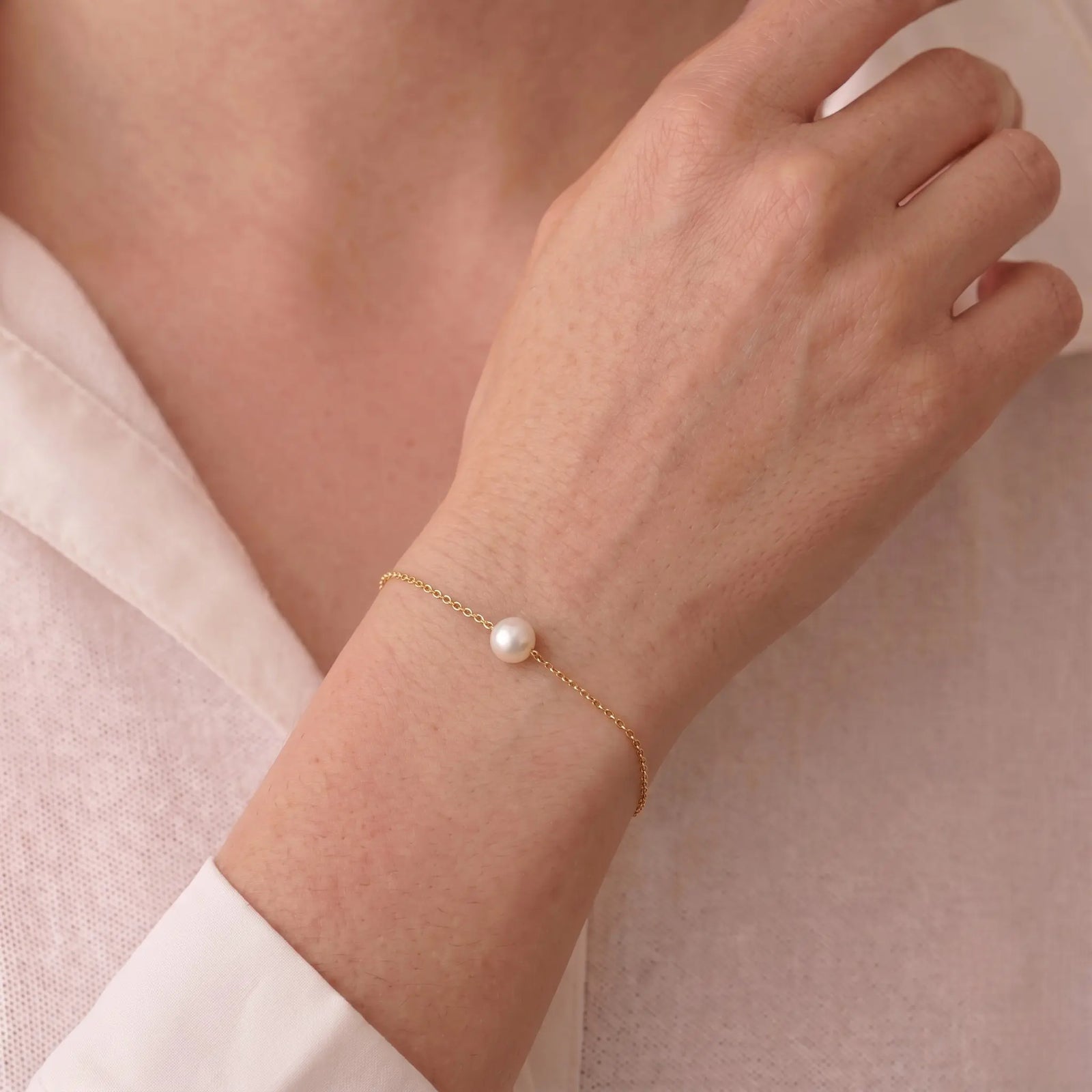 Japanese Akoya Single Bead Bracelet