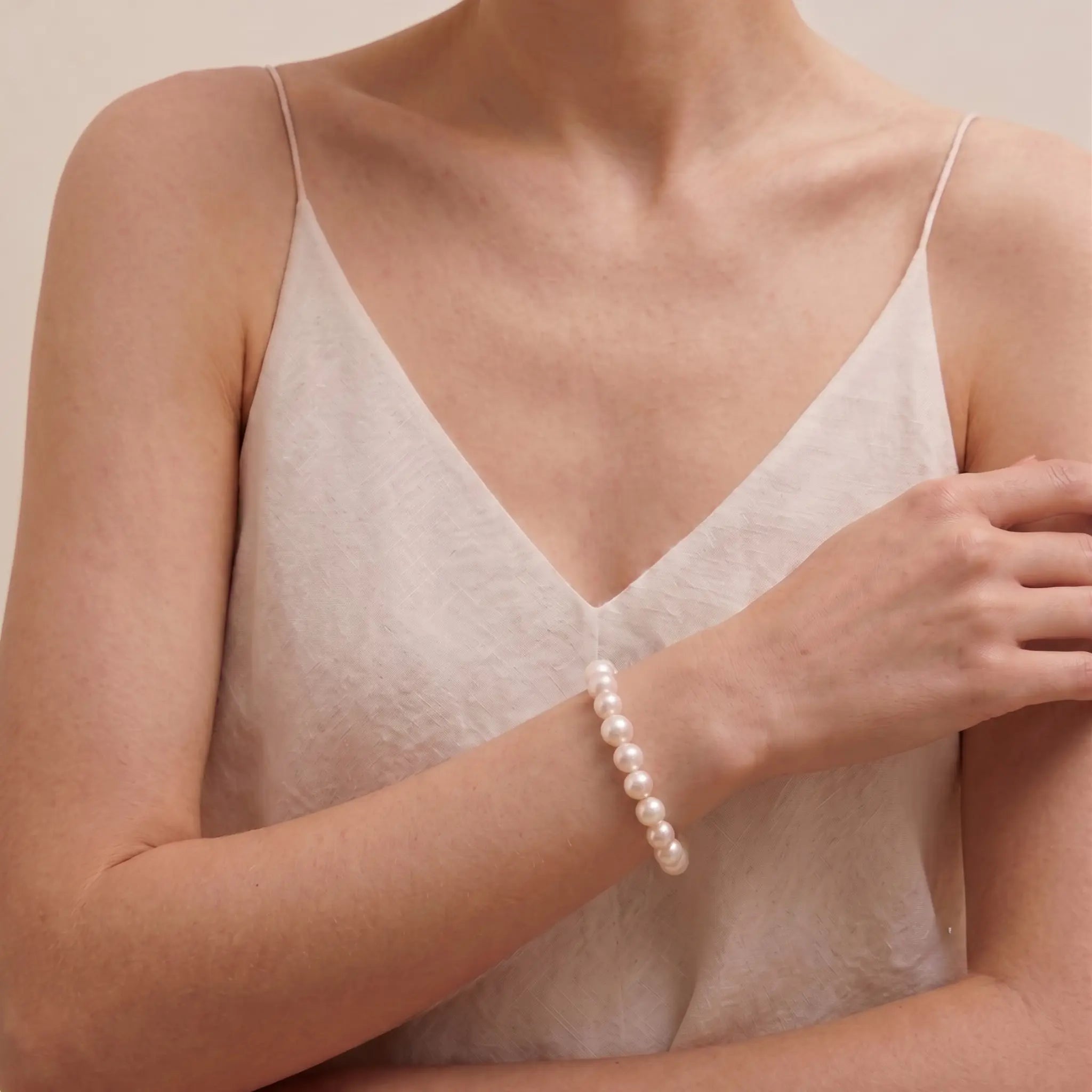Genuine Cultured 9-9.5mm White Freshwater Pearl Bracelet for Women