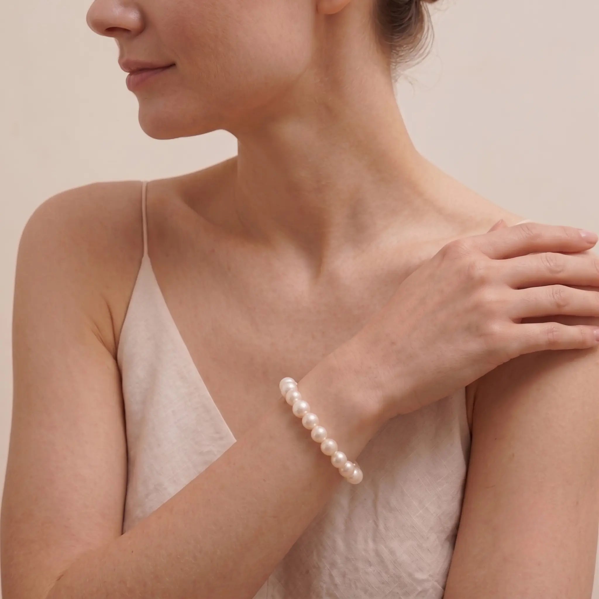 Genuine Cultured 9-9.5mm White Freshwater Pearl Bracelet for Women