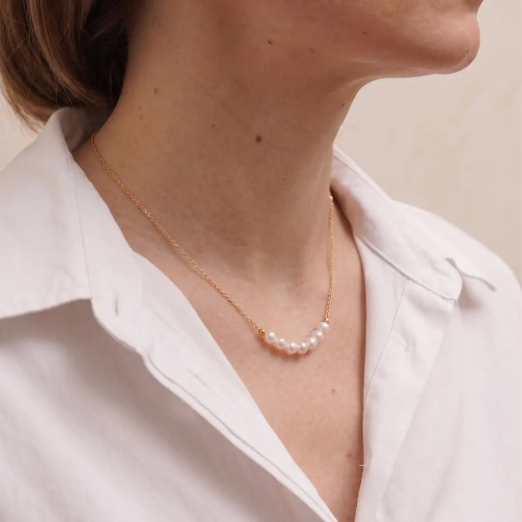 18K Gold Japanese Akoya Pearl Necklace, Lucky 7 Smile Design 5-5.5mm Pearls