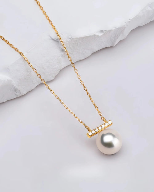 Alinea – AAA Pearl Linear Balance Bar Pendant Necklace