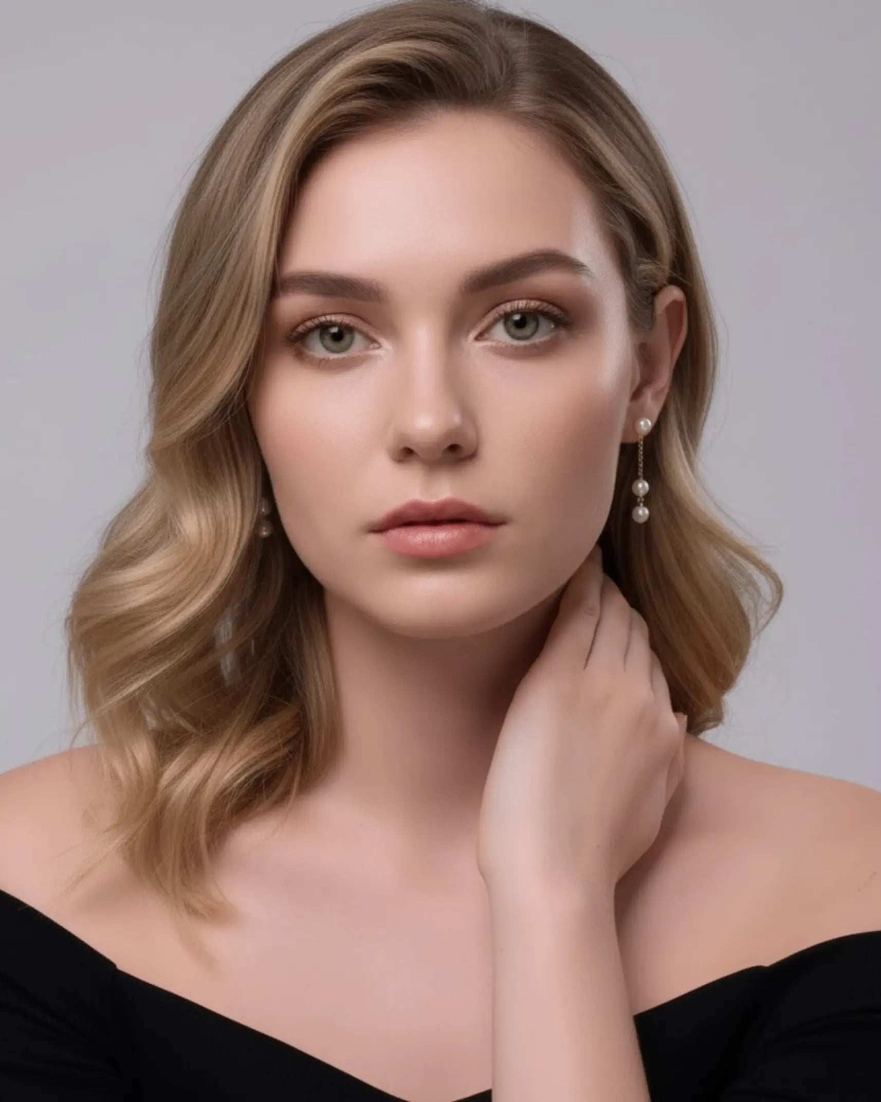 The Multi-Way Amira - AAA Freshwater Pearls with Detachable Drop Design