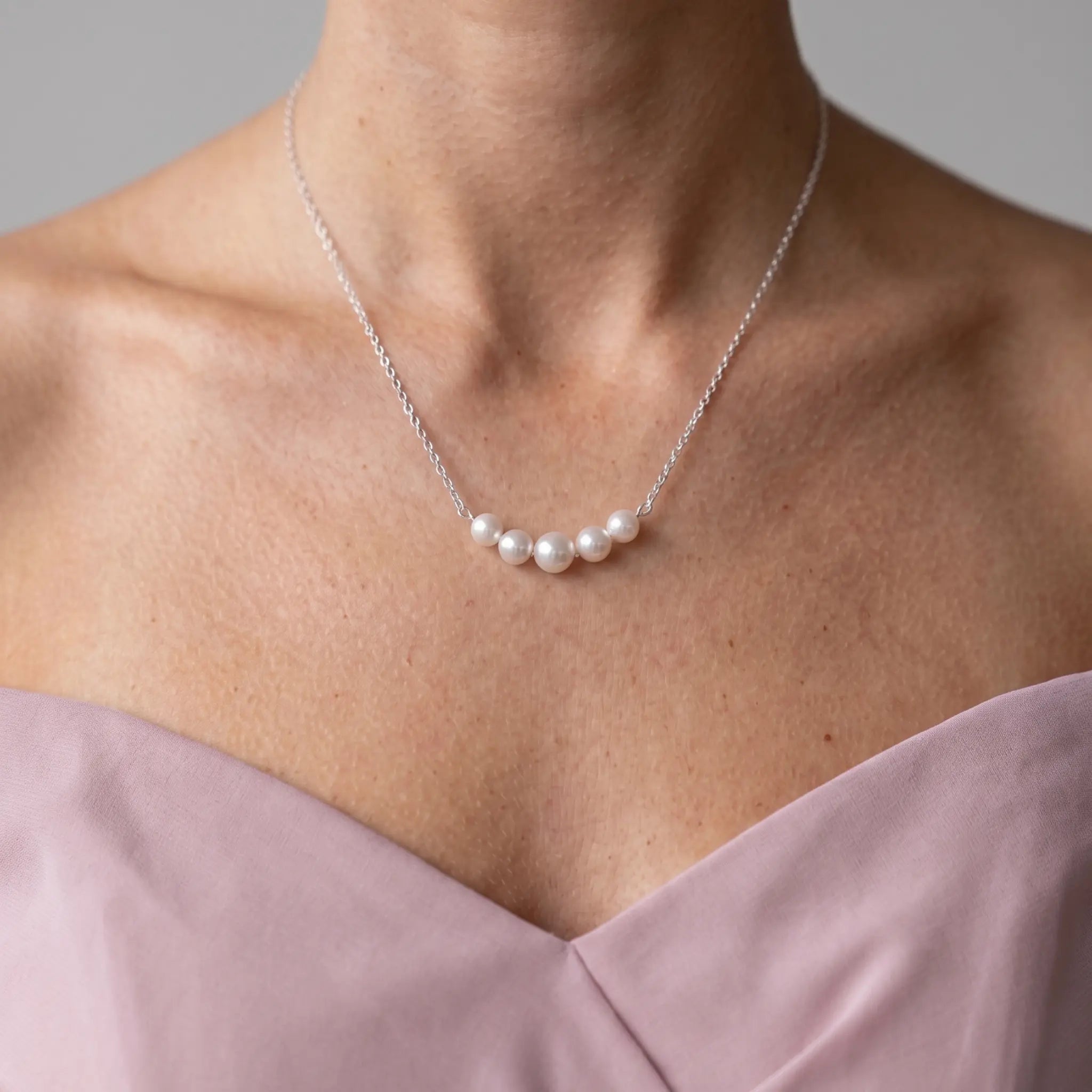 Bridesmaid Gift 925 Sterling Silver Freshwater Pearl "Smile" Bar Necklace for Brides (5-5.5mm)