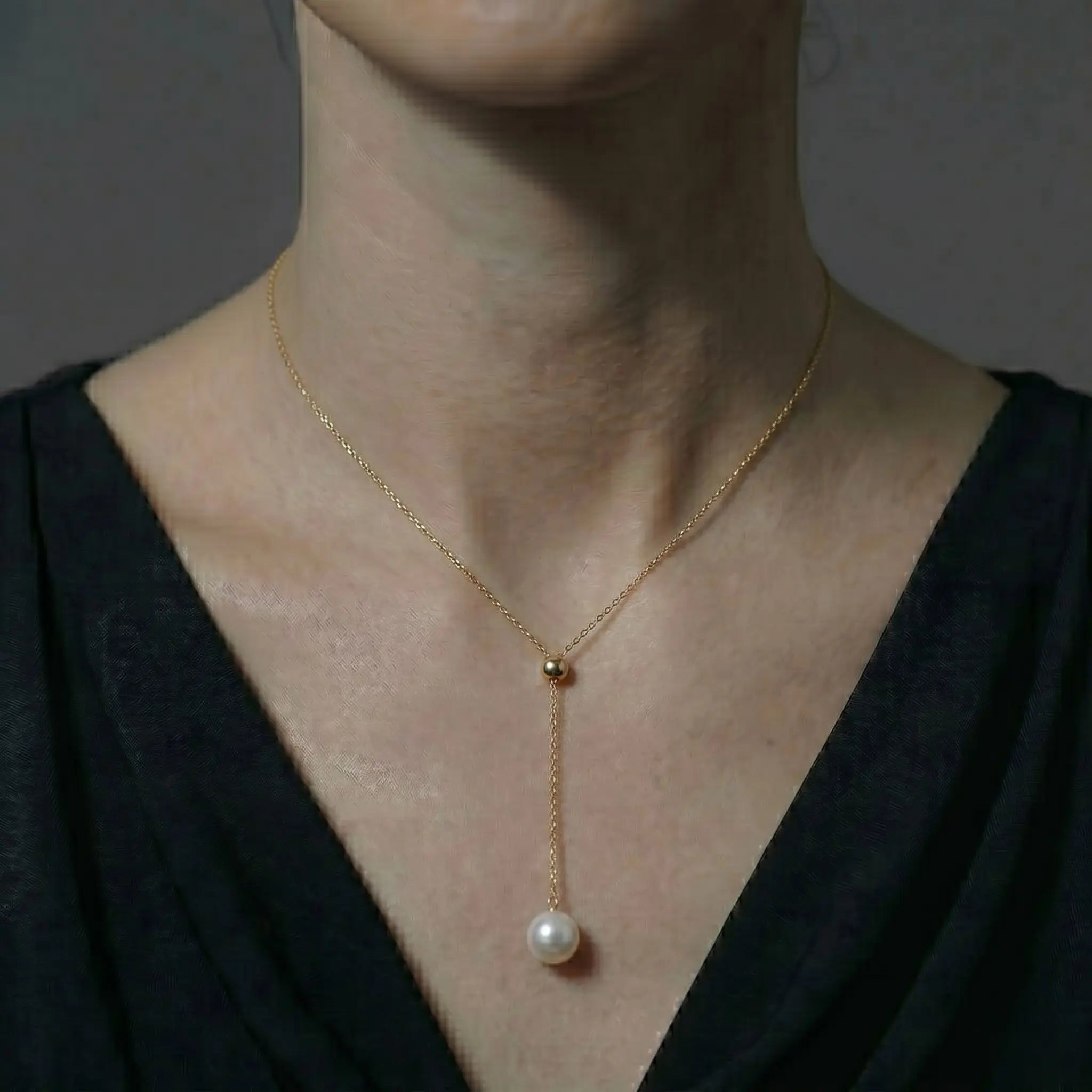 18K Gold Japanese Akoya Pearl Y Necklace, 8-8.5mm Large White Pearl Pendant