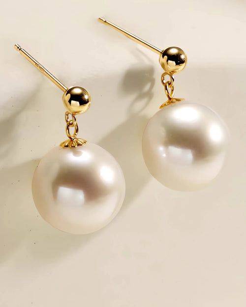 Clara – AAA Quality Edison Freshwater White Pearl Stud Earrings | 18K Solid Gold