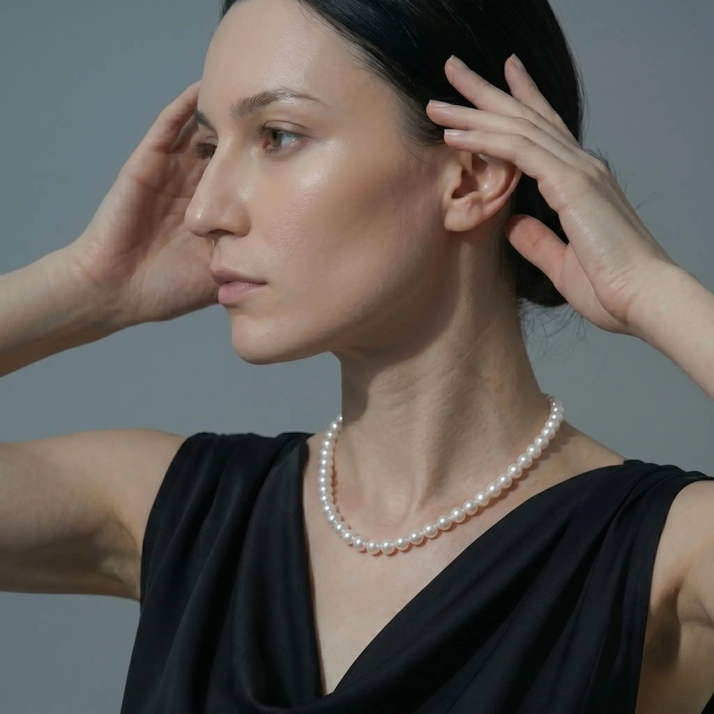 Classic white freshwater pearl necklace