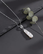Eira – Natural Baroque Long Teardrop Detachable Pearl Pendant