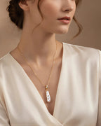Eira – Natural Baroque Long Teardrop Detachable Pearl Pendant