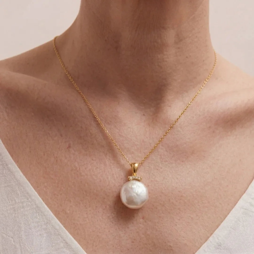 Minimalist Baroque Button Pearl Necklace