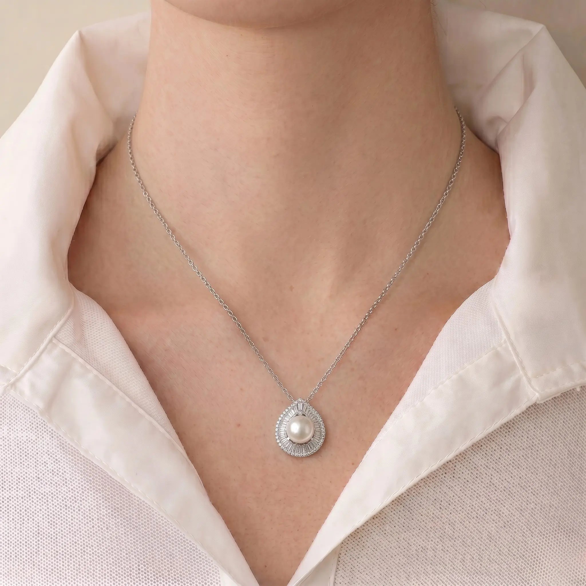 Dainty White Freshwater Pearl Teardrop Necklace 7-7.5mm