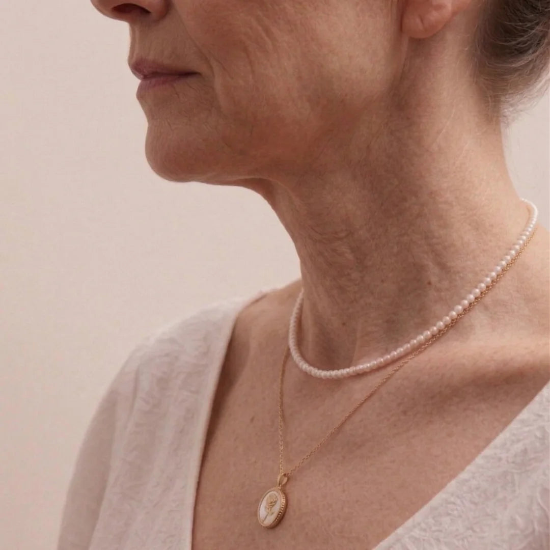 Versatile 2-Piece Natural Freshwater Pearl Necklace & Rose Set