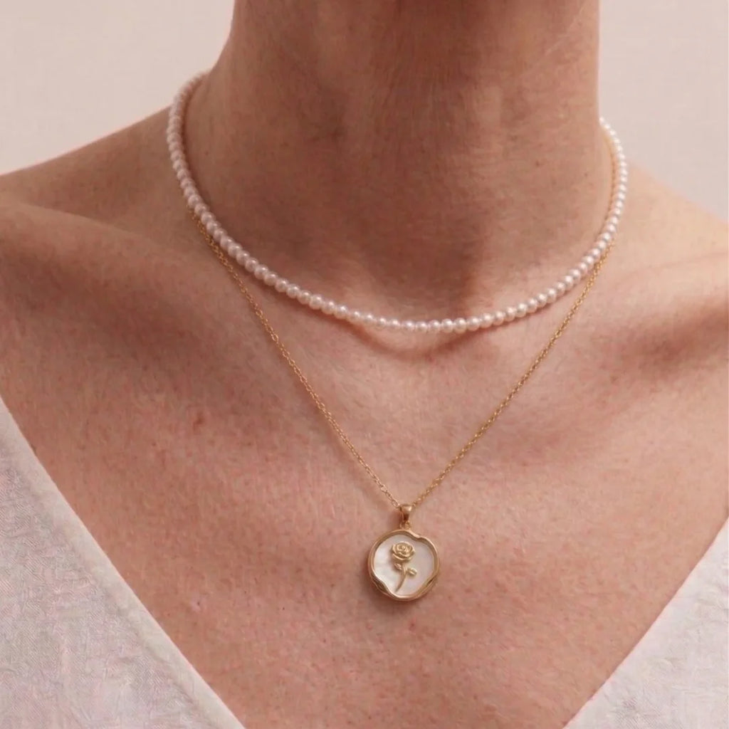 Versatile 2-Piece Natural Freshwater Pearl Necklace & Rose Set
