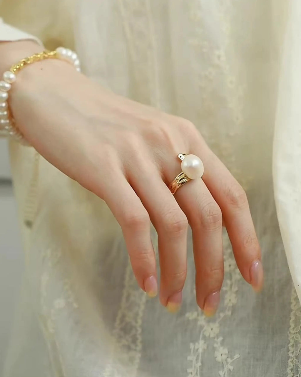 Lunara – Liquid Gold Baroque Pearl Open Ring