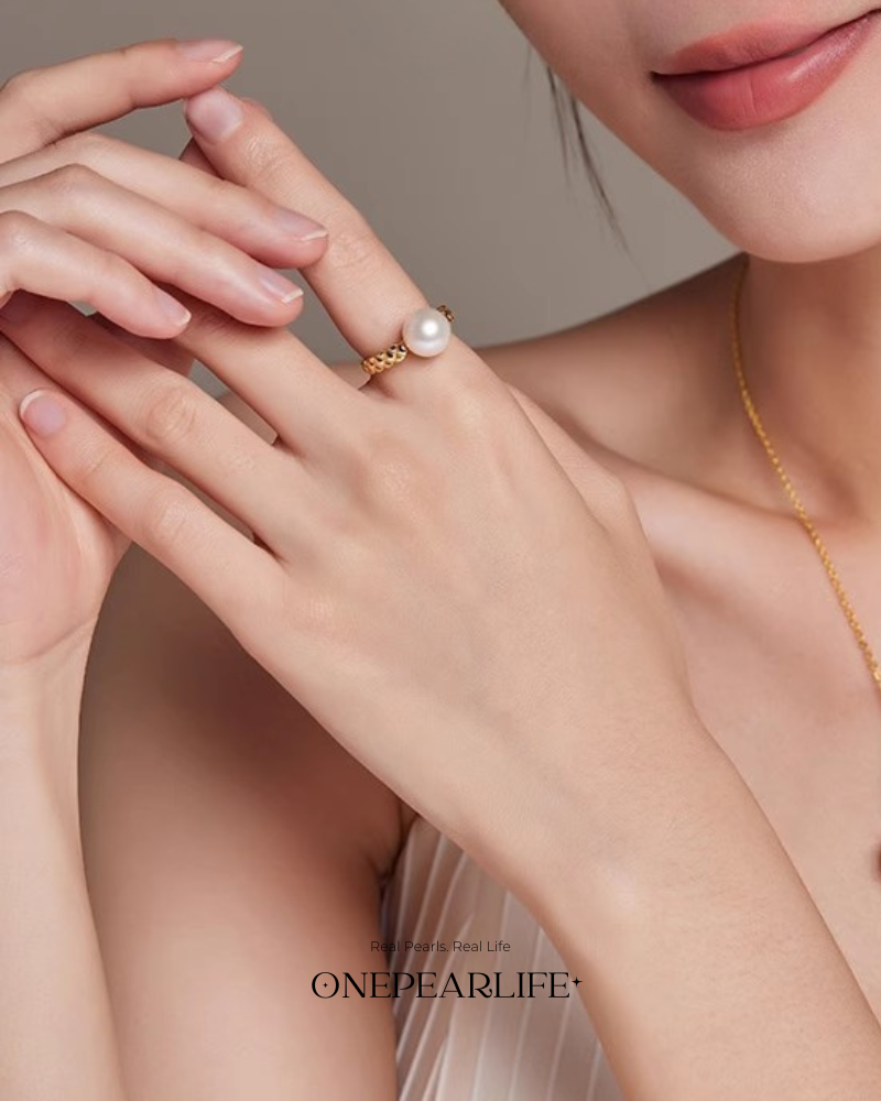 Lunira – AAA Quality Natural Freshwater Pearl Adjustable Ring | 8–8.5 mm | 18K Gold Vermeil Onepearlife