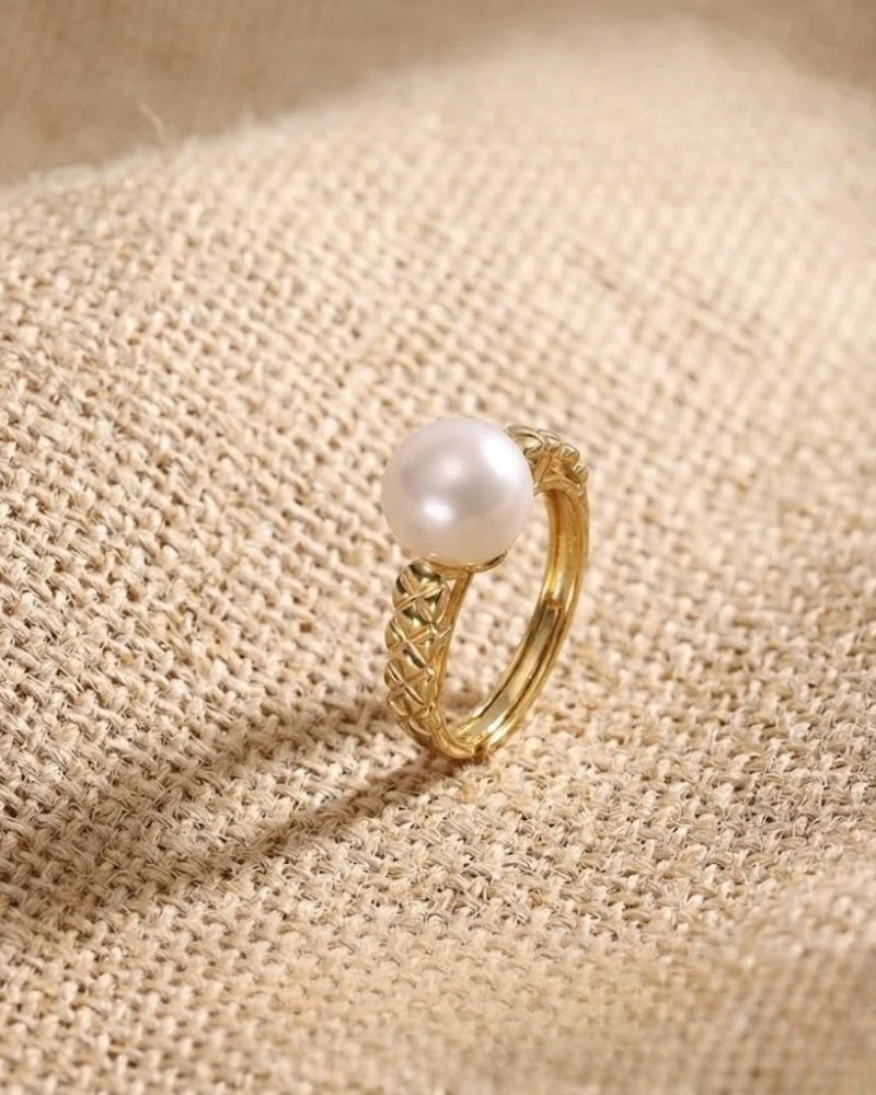 9-9.5mm White Freshwater Adjustable Gold Pearl Ring
