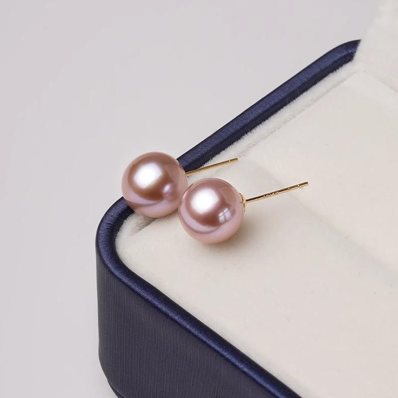 Vina – 18K Solid Gold Natural Purple Edison Pearl Studs