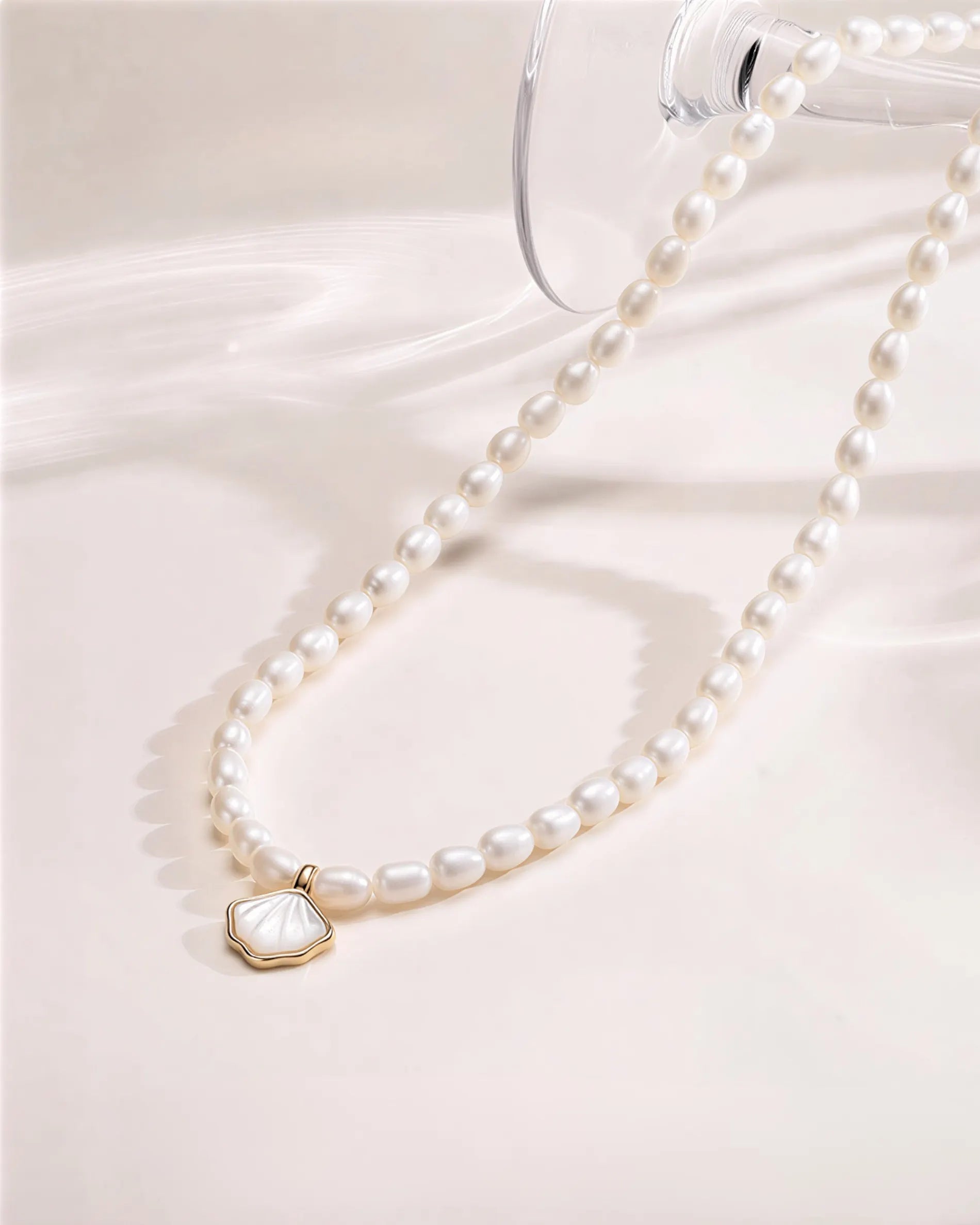Marina – Soft-Hued AAA Rice-Shaped Natural Pearl Shell Pendant Necklace