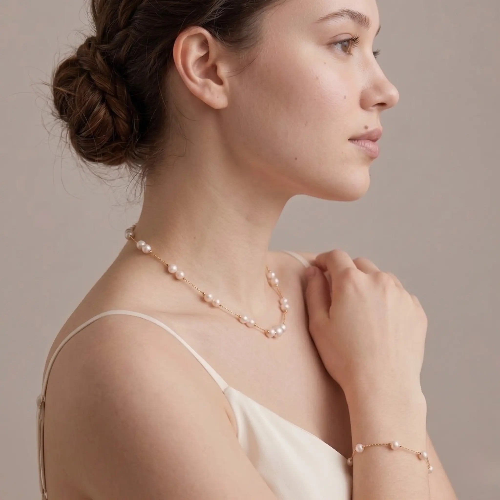 Minimalist 18K Solid Gold Pearl Bracelet, Real Freshwater Single Pearl Choker Bracelet with Gold Beads for Women