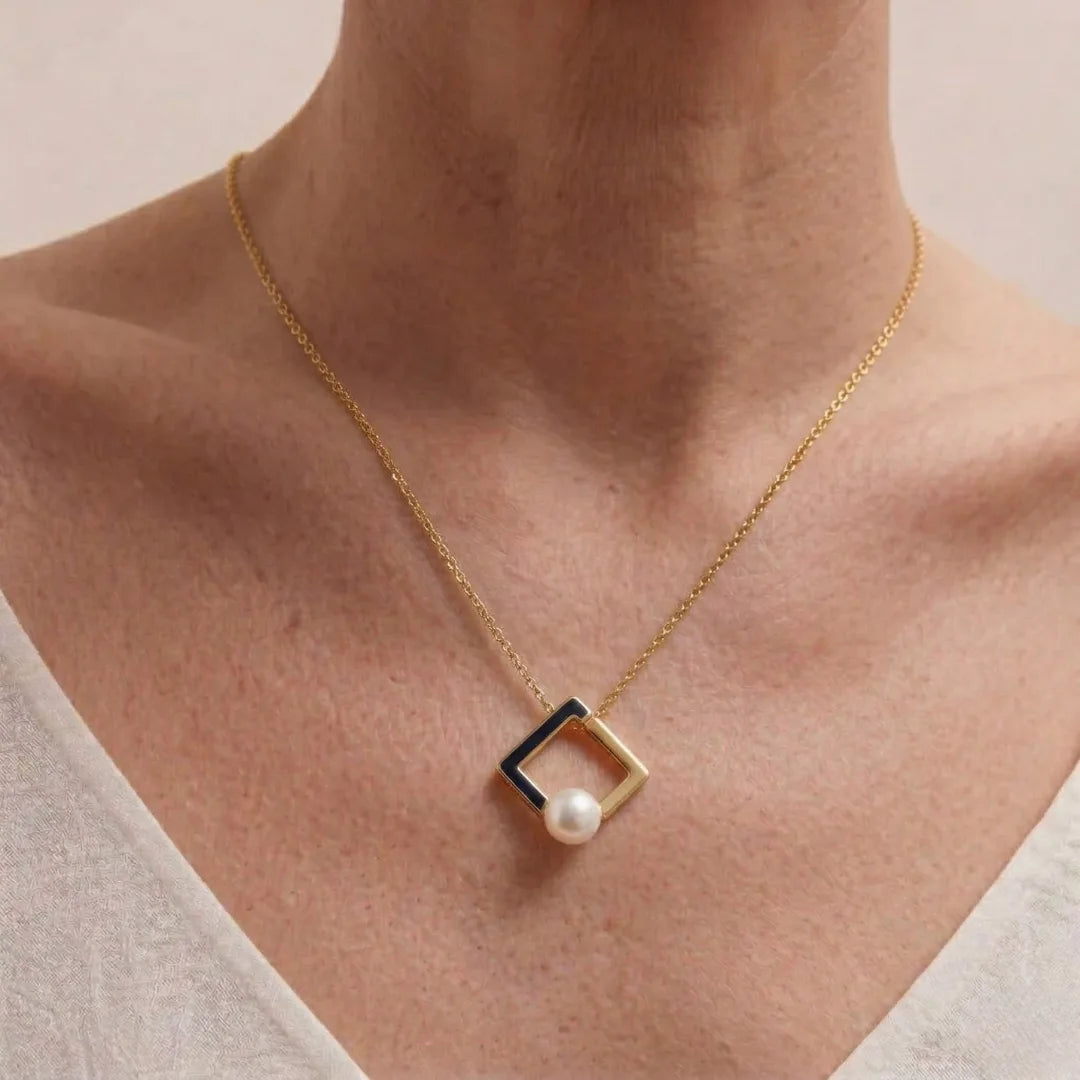 7-7.5mm Modern Geometric Freshwater Pearl Pendant