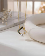 Notella – AAA Grade Natural Freshwater Pearl Geometric Pendant