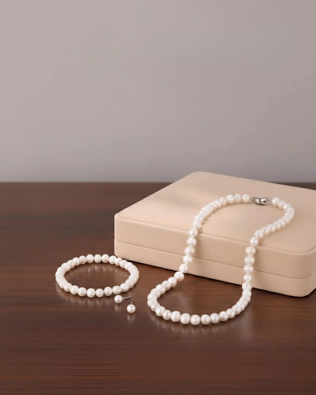 Pavise -  AAA Freshwater Timeless 3-Piece Elegance Pearl Three Set