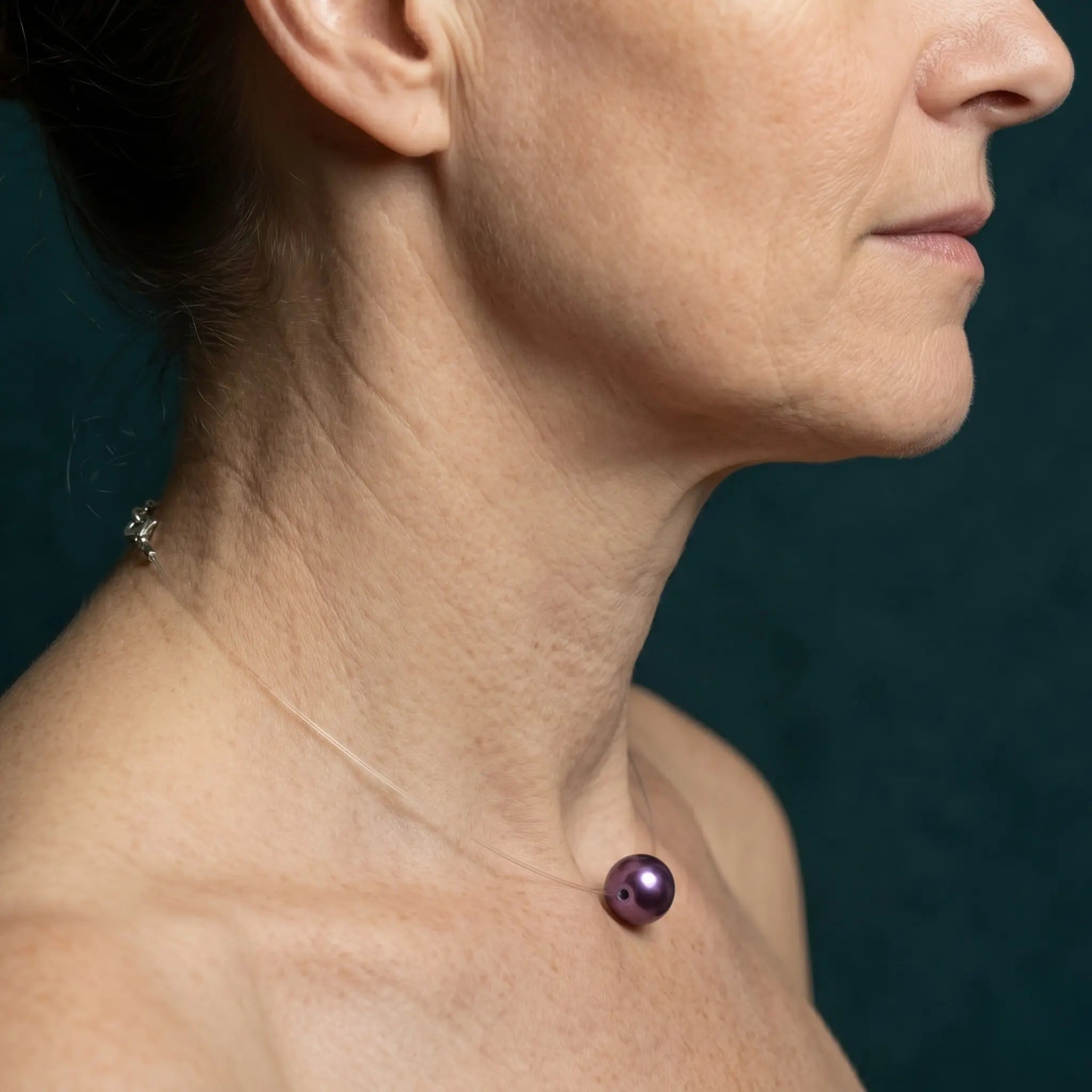 10-10.5mm Premium Edison Purple Pearl Floating Necklace - Invisible Chain Solitaire