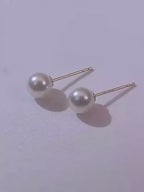 18K Gold Japanese Akoya Pearl Earrings, 5-7.5mm AAA+ Luster White Studs