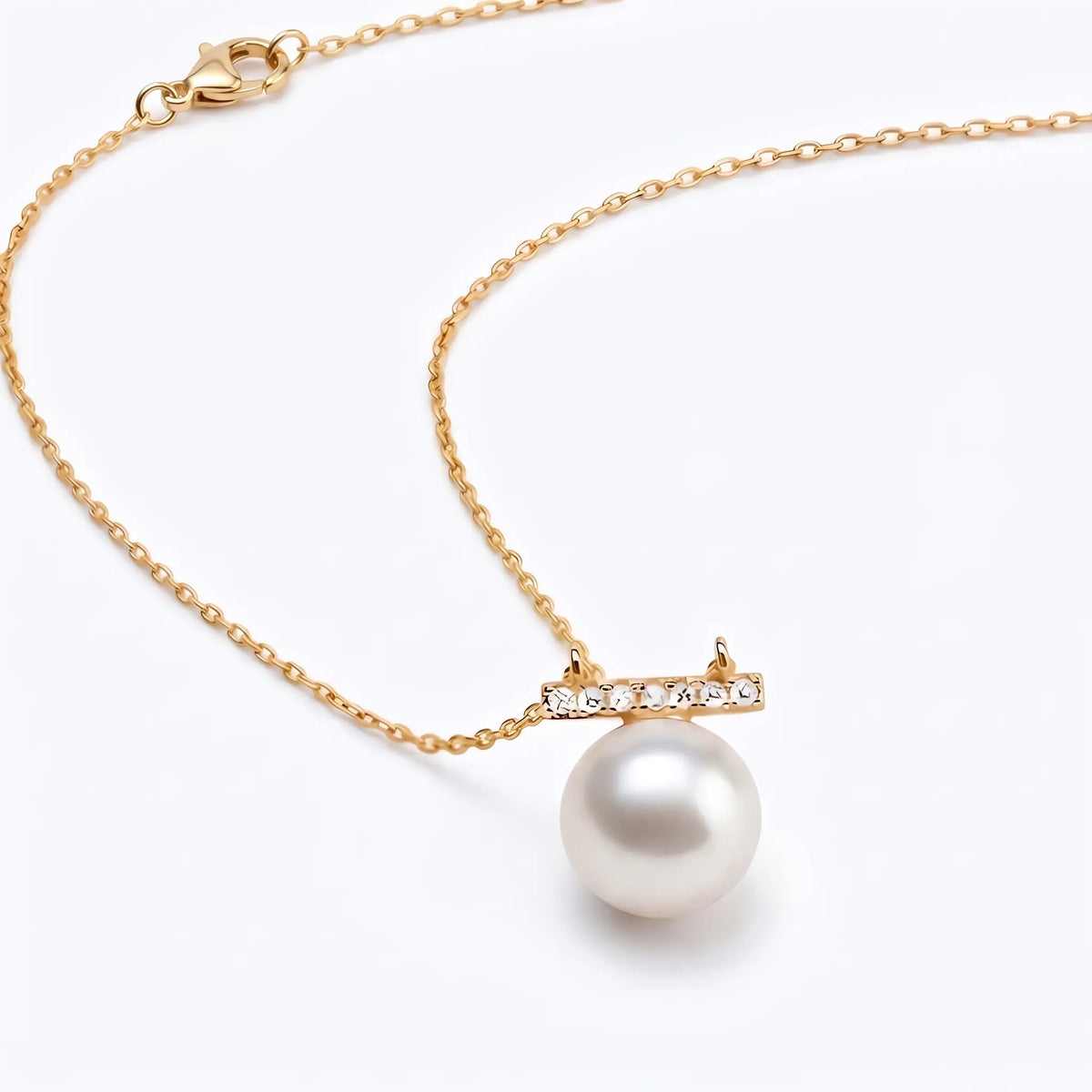 18K Gold Vermeil 9–9.5mm White Edison Pearl 3-Pearl Balance Pendant Necklace