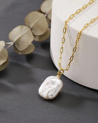 Serene – AAA Quality Natural Baroque Pearl Pendant Necklace