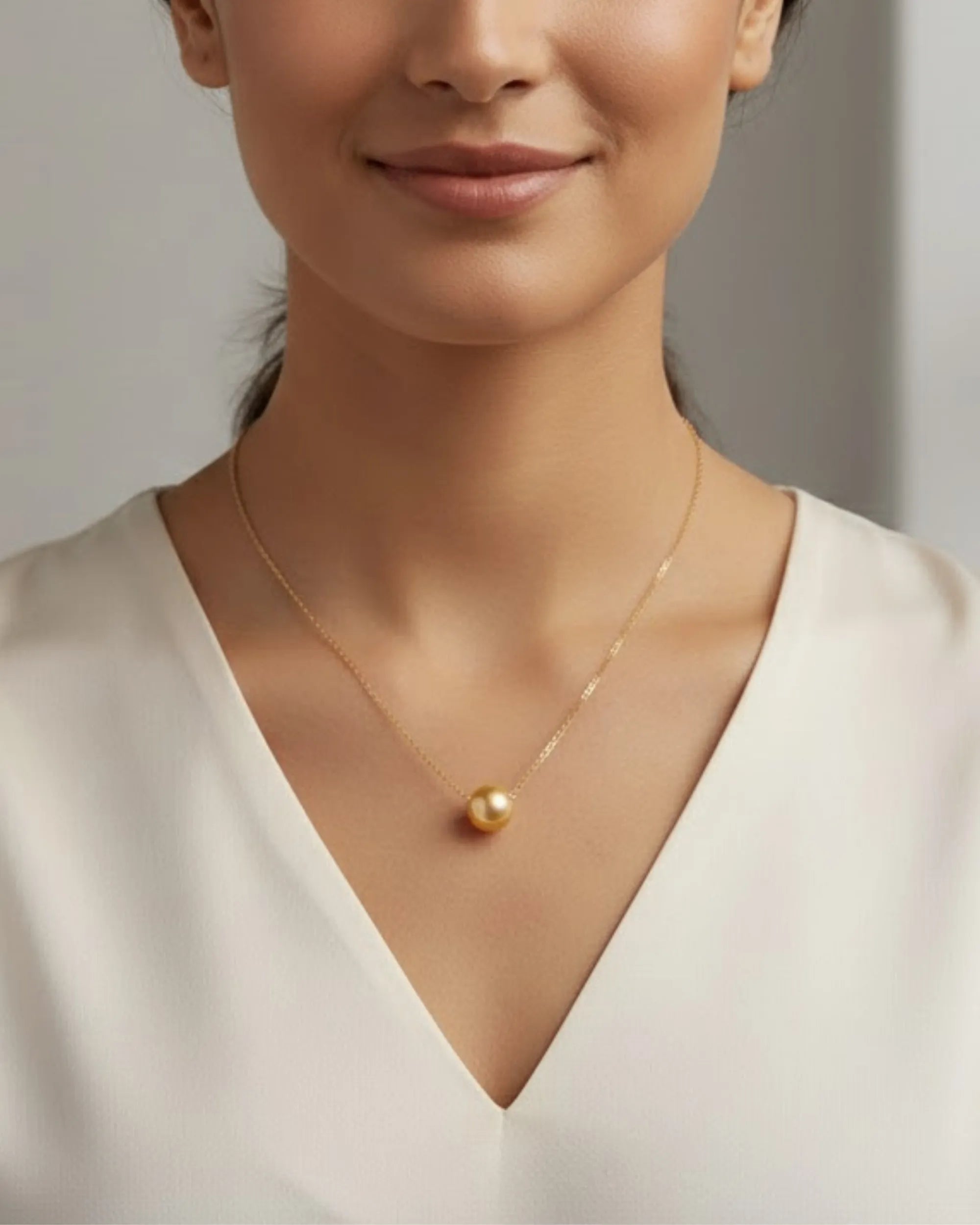 Solara - Minimalist AAA+ South Sea Golden Pearl Pendant in 18K Solid Gold