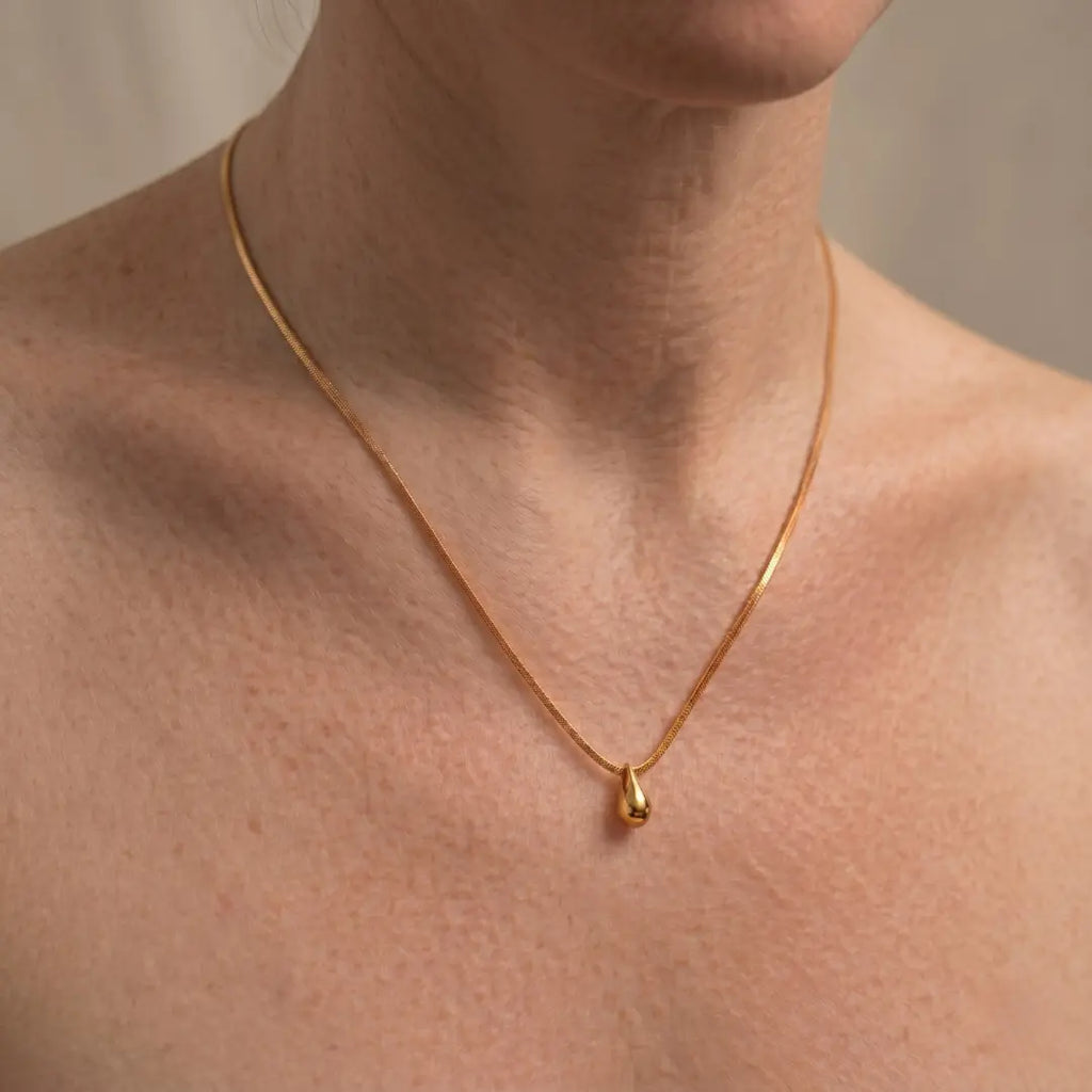 Versatile 2-Piece Set: Dainty Gold Bead and Freshwater Pearl Layering Necklace