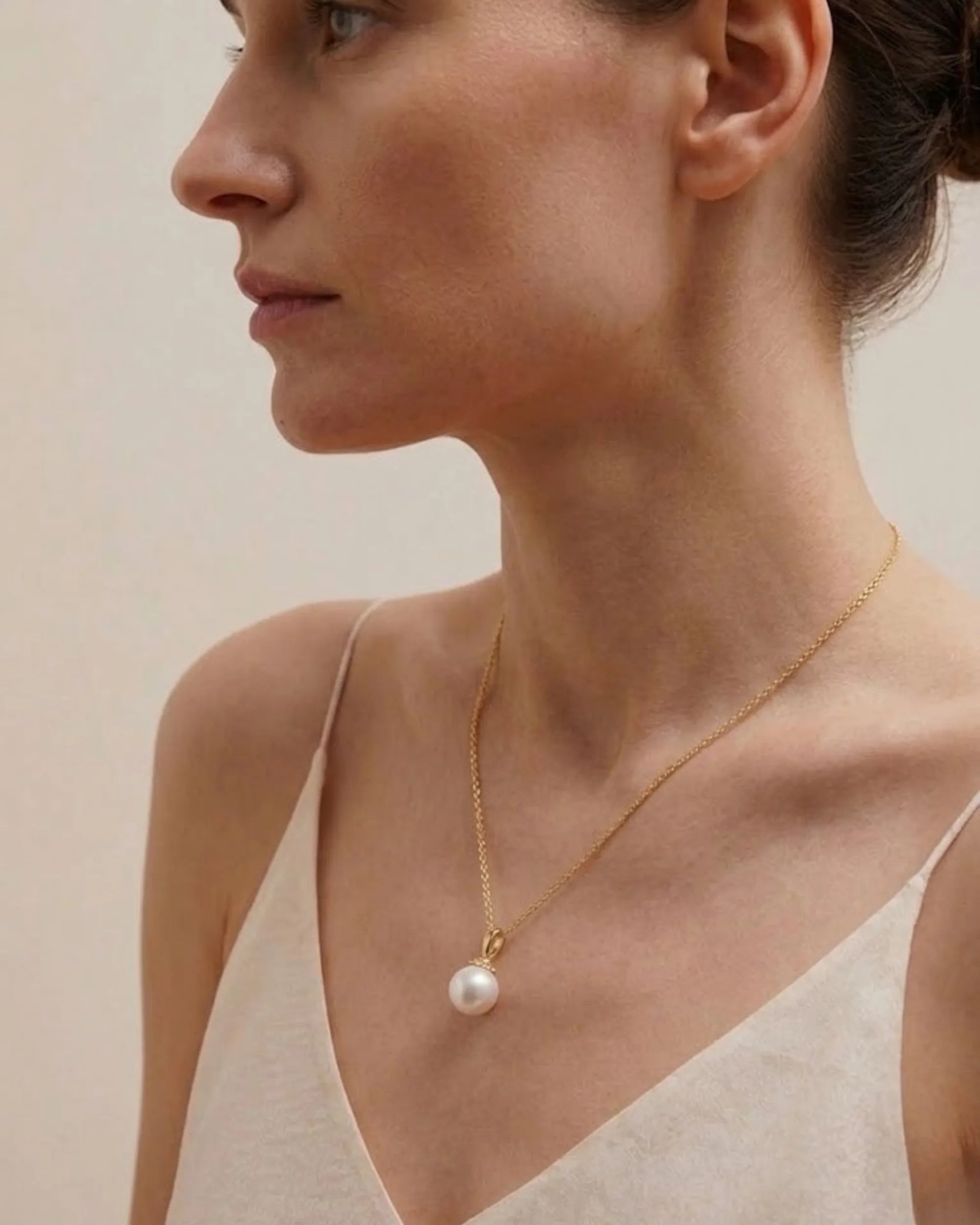 10-10.5mm Large Freshwater Pearl Pendant, Minimalist Round Pearl Jewelry