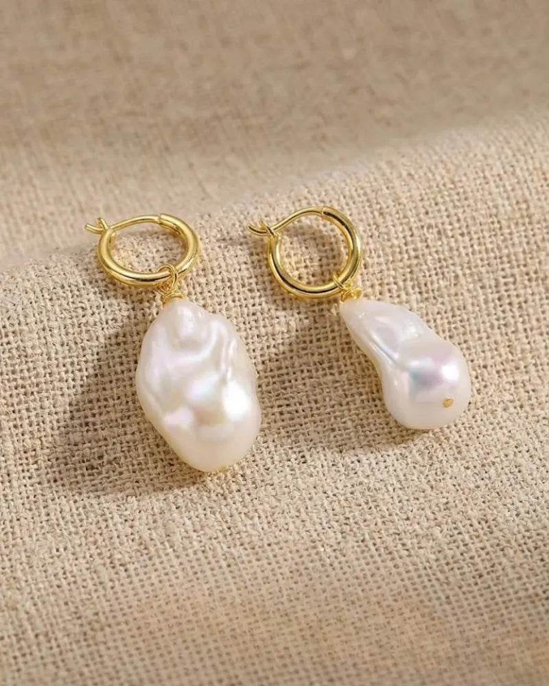 Dangle Natural Baroque Pearl Earrings