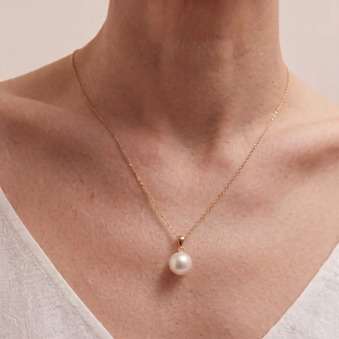 9-9.5mm 18K Solid Gold Freshwater Pearl Pendant