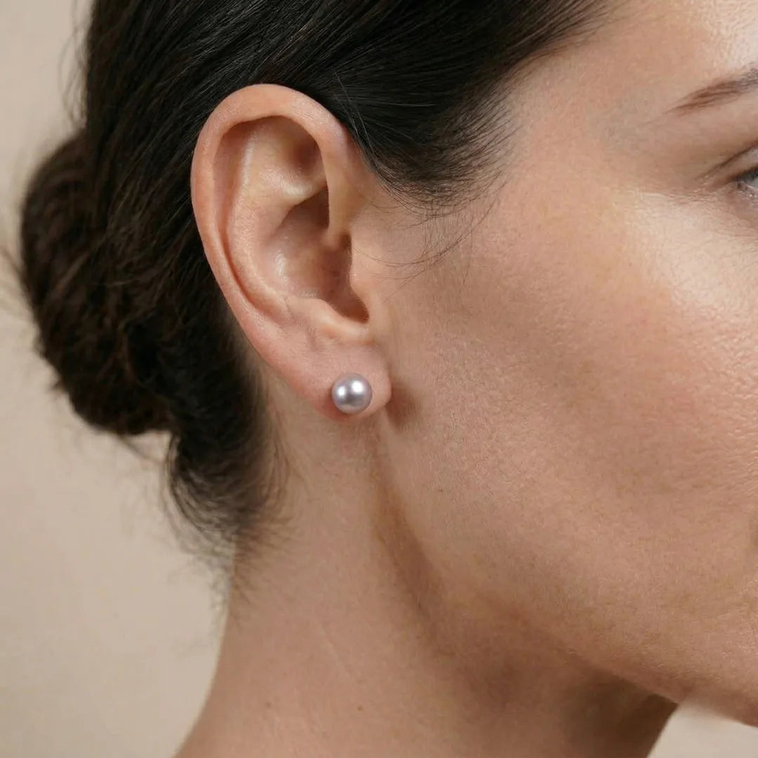 7-7.5mm Stunning Silver-Gray Pearl Stud Earrings